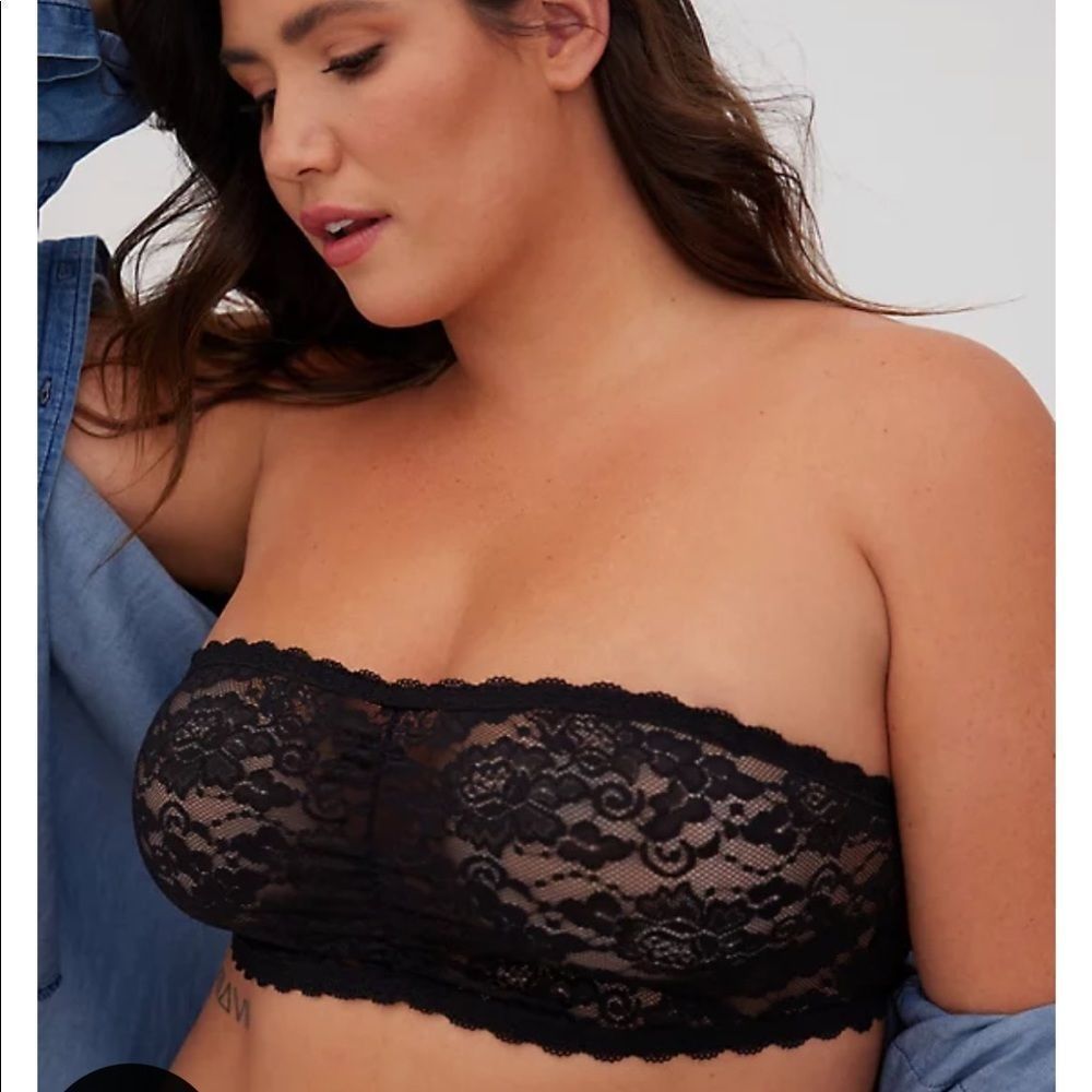 NWT Torrid  bralette black padded lace bandeau Sz-5